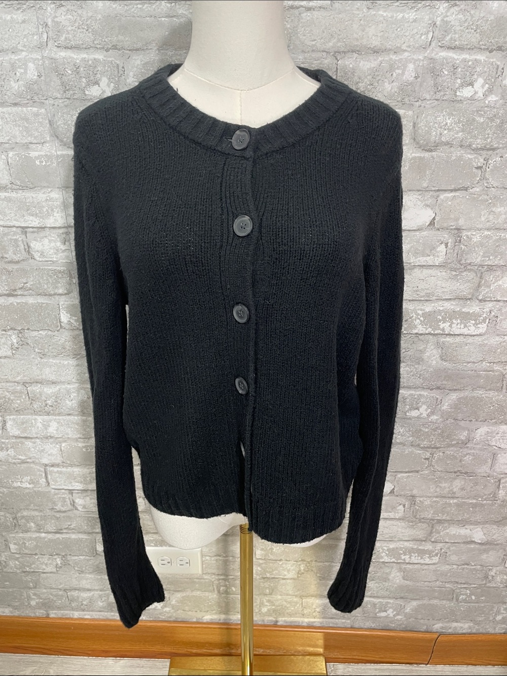 GAP Black Button-Front Cashsoft Crew Cardigan Sweater